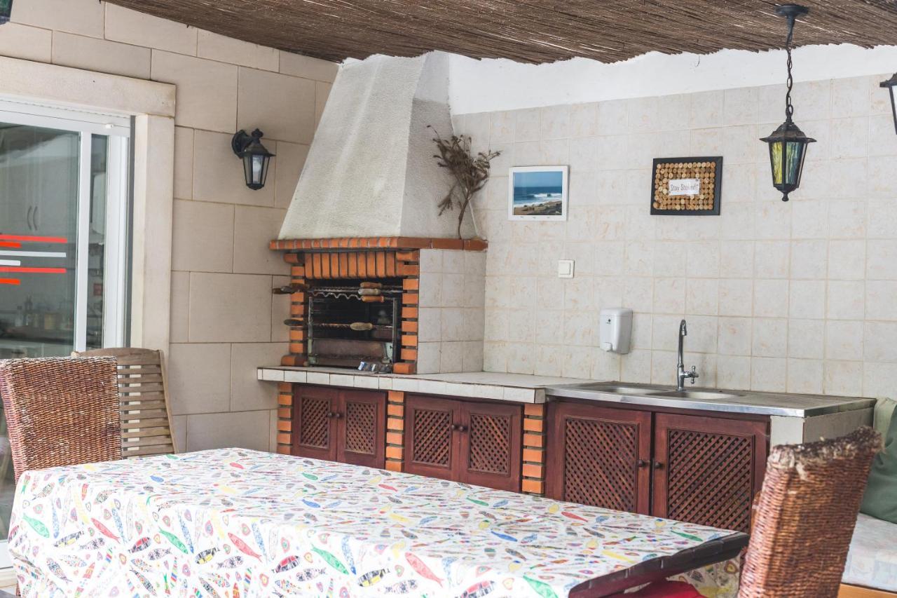 Ericeira Chill Hill Hostel & Private Rooms Exterior foto